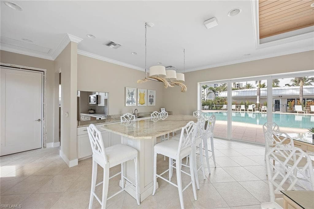 2905 Gulf Shore Blvd N 603n, Naples, FL 34103-23