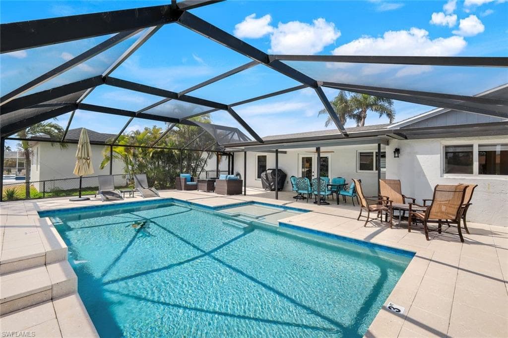 1112 31st St, Cape Coral, FL 33904-31