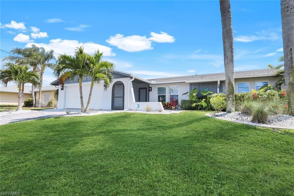 1112 31st St, Cape Coral, FL 33904-6
