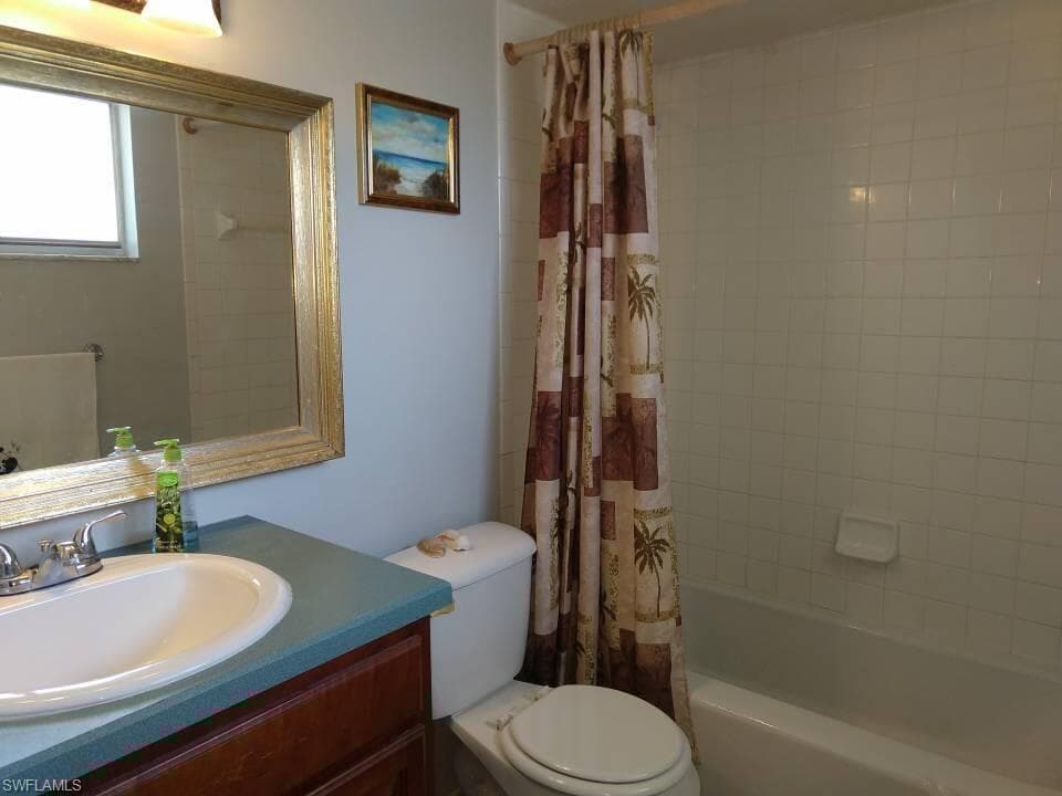 847 Hydrangea Dr, North Fort Myers, FL 33903-4