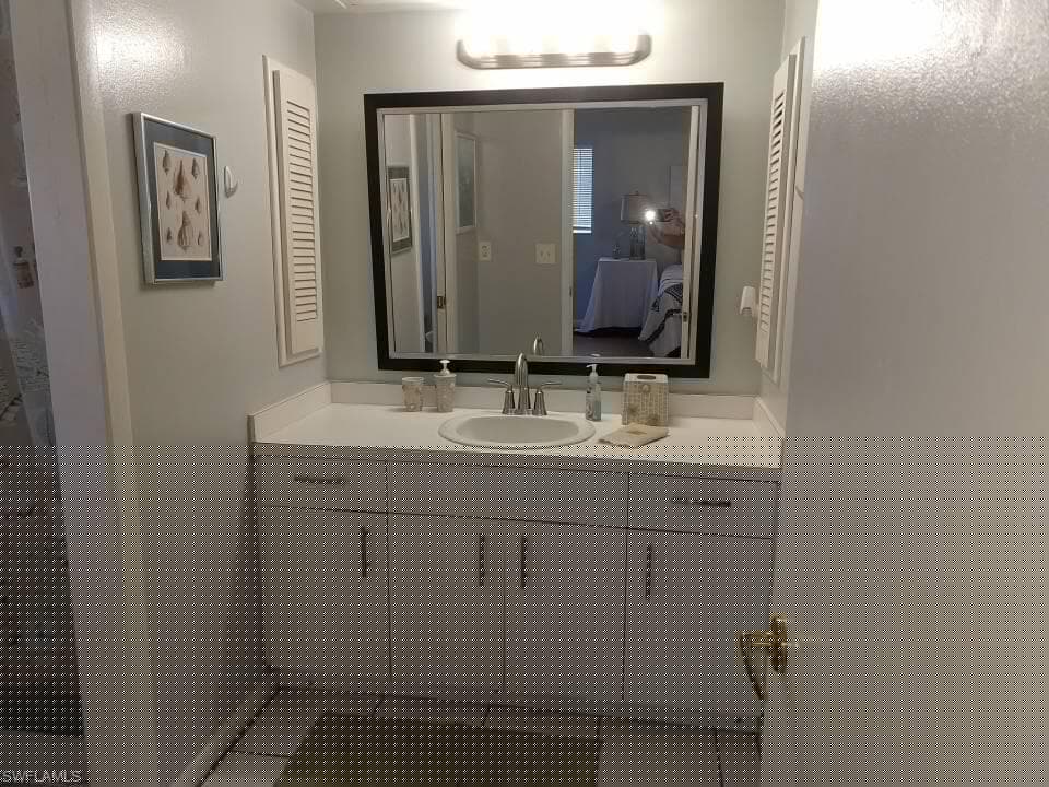 847 Hydrangea Dr, North Fort Myers, FL 33903-5