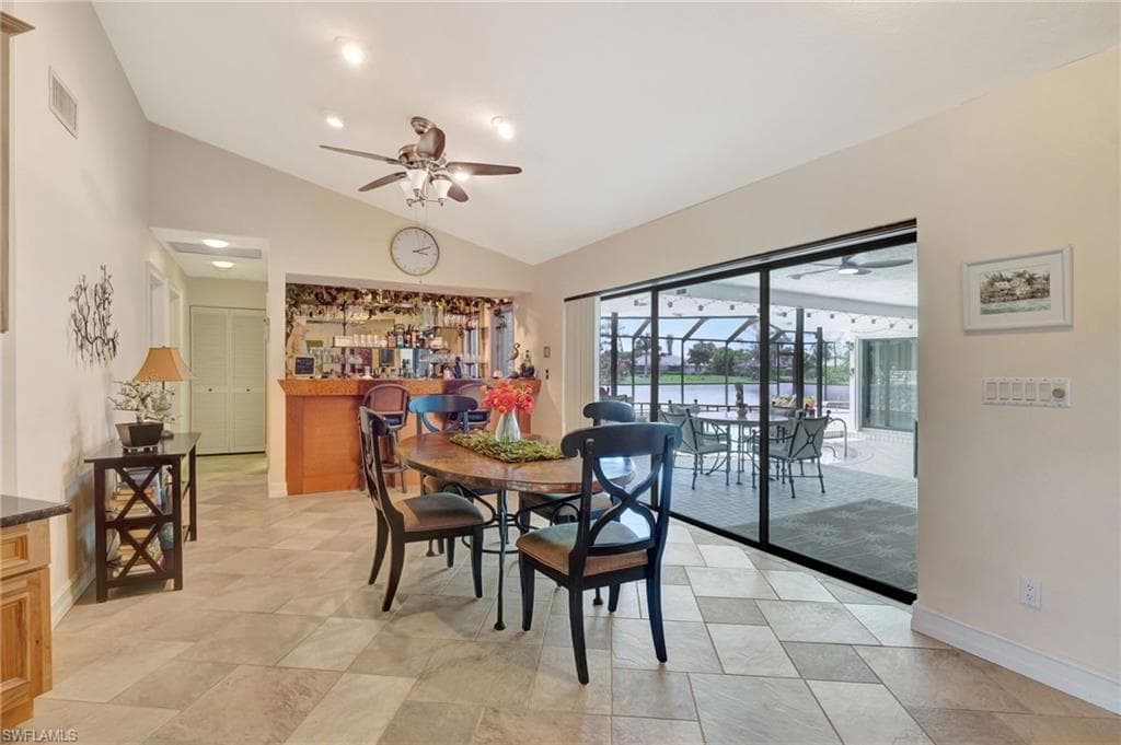 101 Palmetto Dunes Cir, Naples, FL 34113-11
