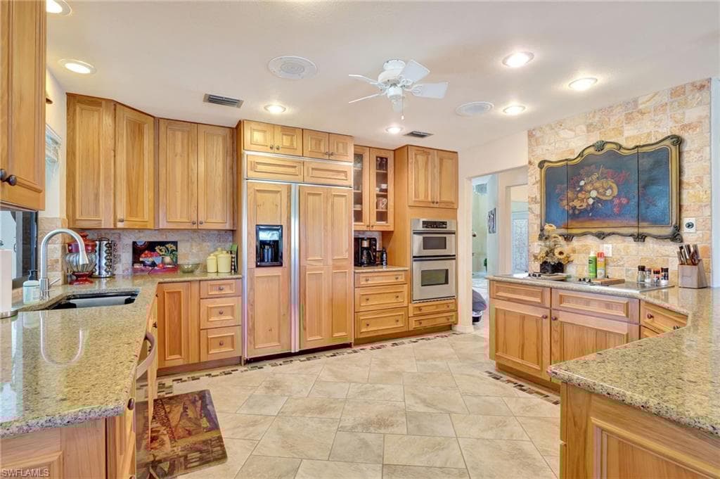 101 Palmetto Dunes Cir, Naples, FL 34113-17