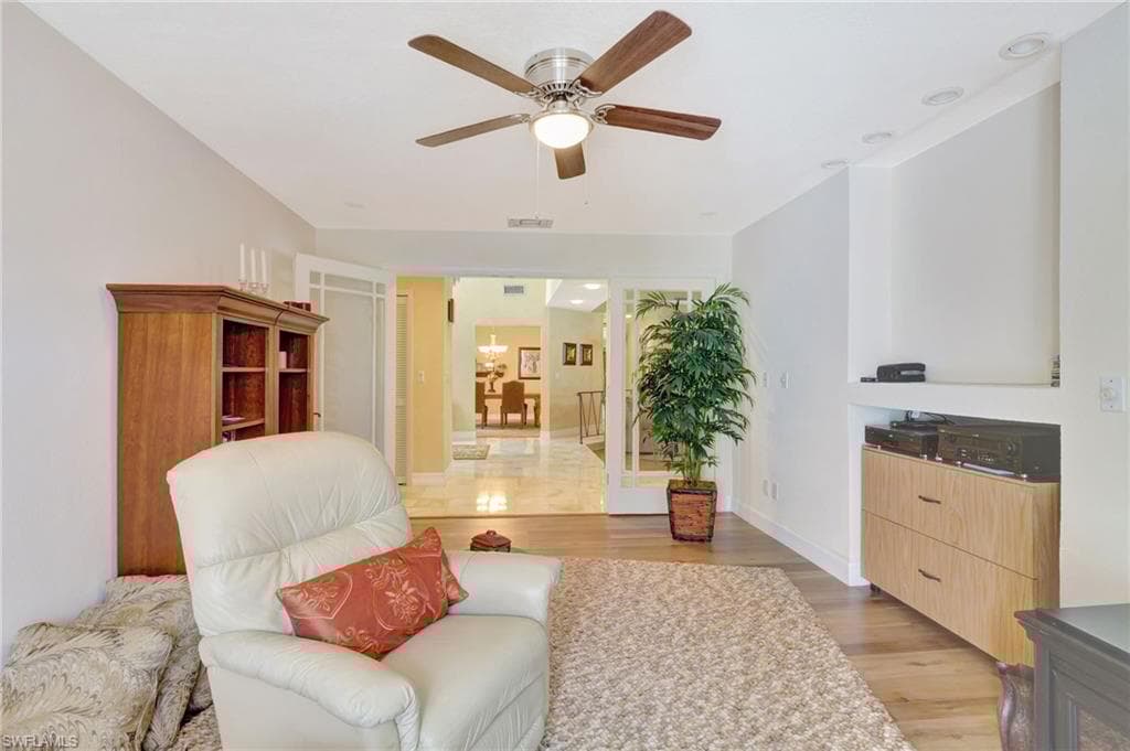 101 Palmetto Dunes Cir, Naples, FL 34113-26