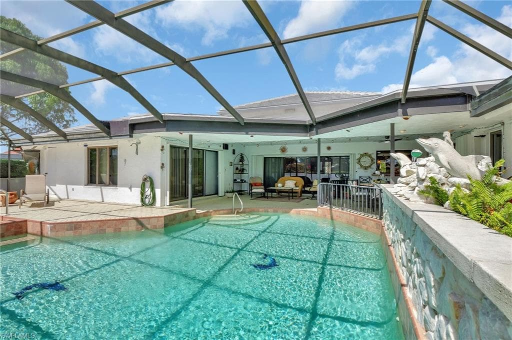 101 Palmetto Dunes Cir, Naples, FL 34113-44