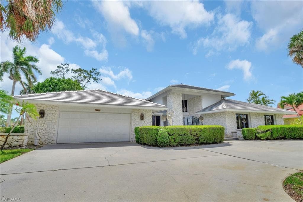 101 Palmetto Dunes Cir, Naples, FL 34113-50