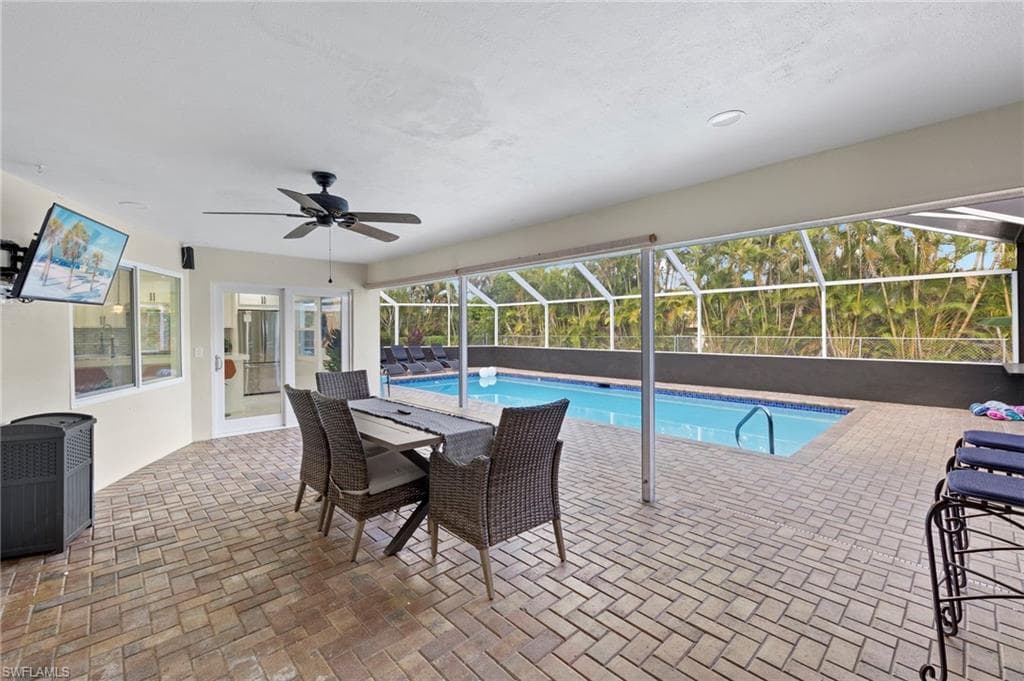 5211 Pocatella Ct, Cape Coral, FL 33904-23