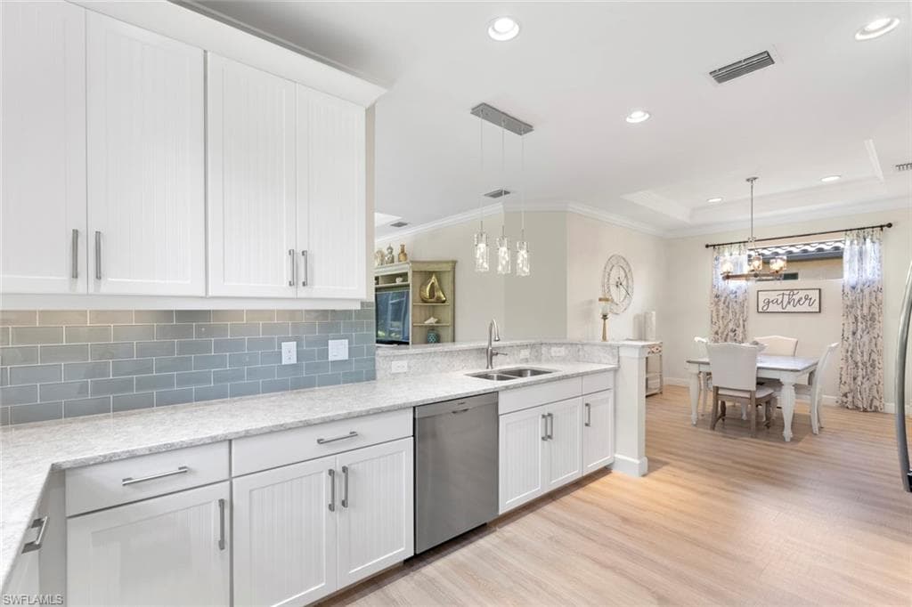 3260 Miyagi Ln, Naples, FL 34114-10