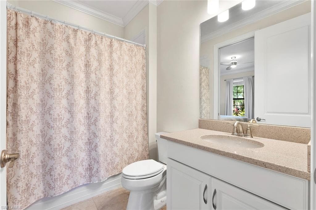 3260 Miyagi Ln, Naples, FL 34114-14
