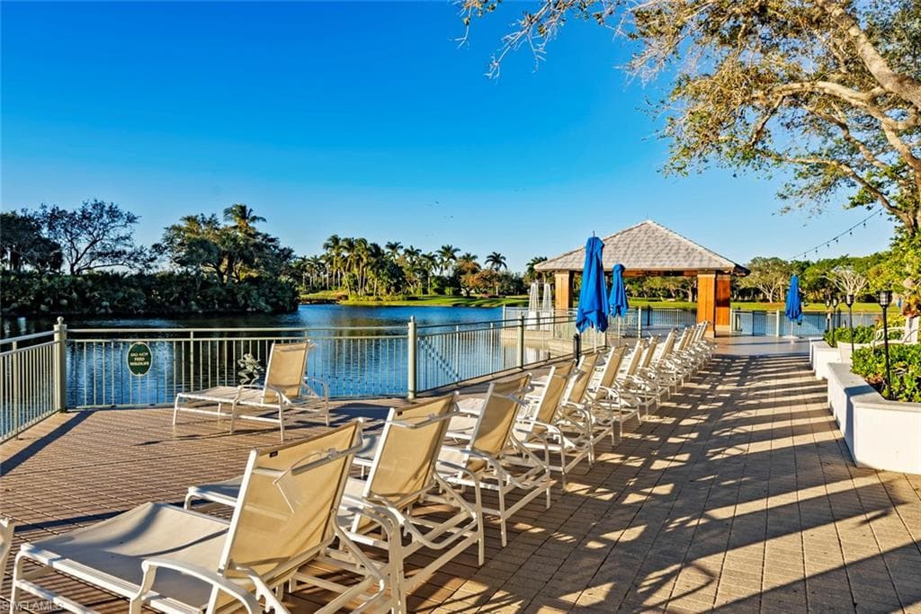 3260 Miyagi Ln, Naples, FL 34114-36