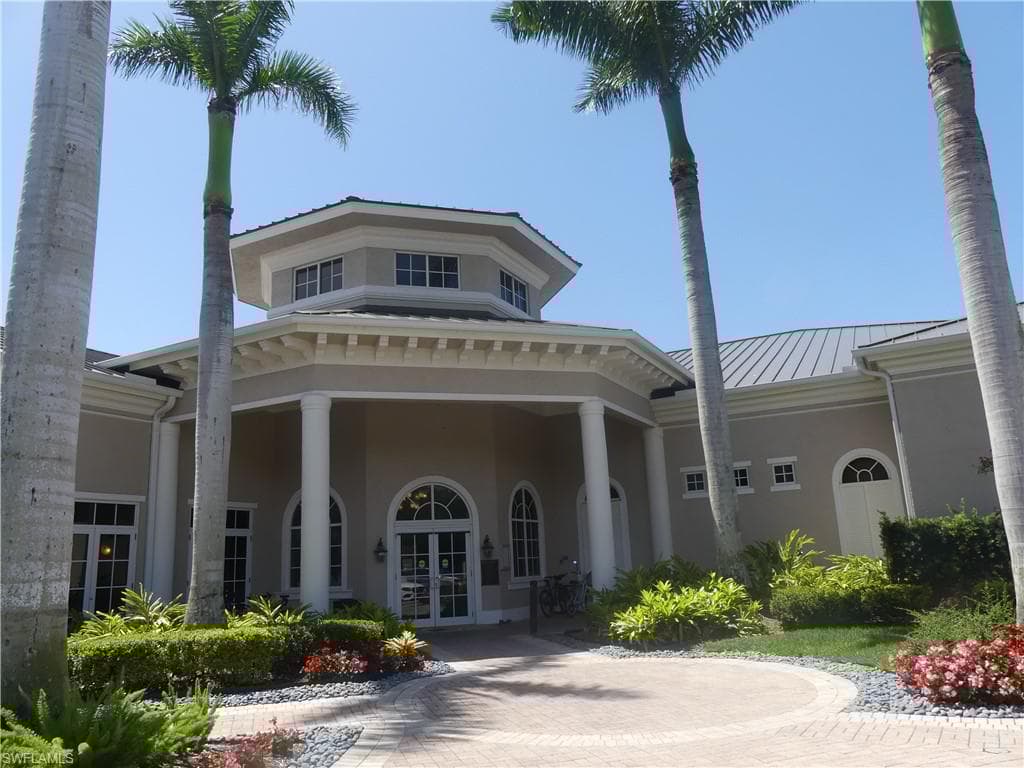 1958 Dory Ct, Naples, FL 34109-38