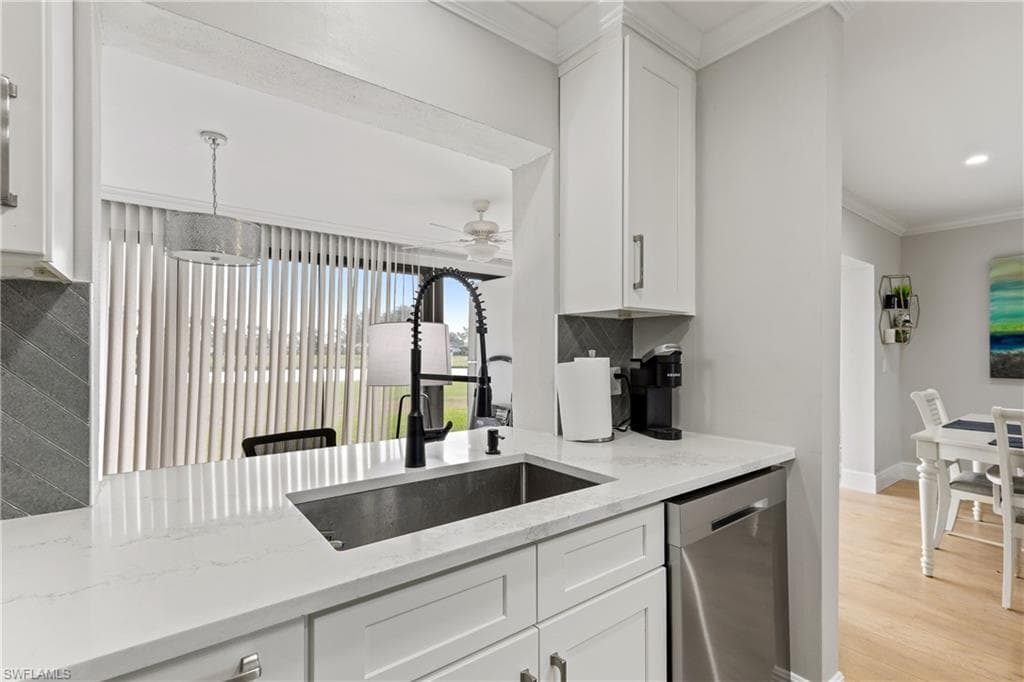 4185 Lakewood Blvd E12, Naples, FL 34112-11