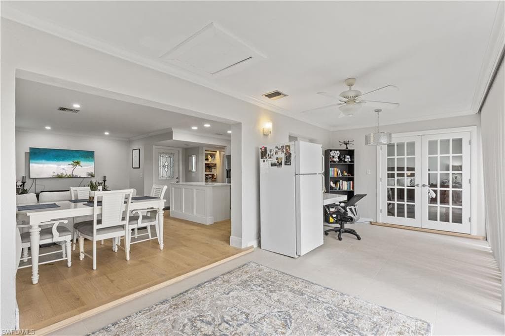 4185 Lakewood Blvd E12, Naples, FL 34112-8