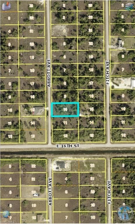 1604 Abbott Ave, Lehigh Acres, FL 33972-3