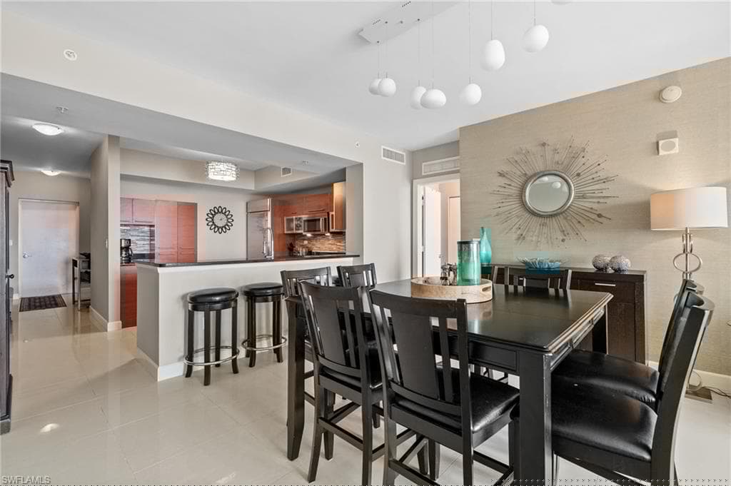 3000 Oasis Grand Blvd 2104, Fort Myers, FL 33916-12