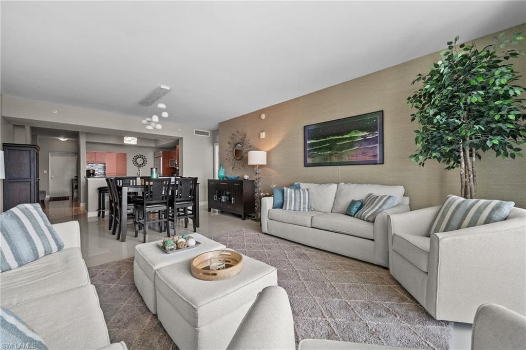 3000 Oasis Grand Blvd 2104, Fort Myers, FL 33916-16