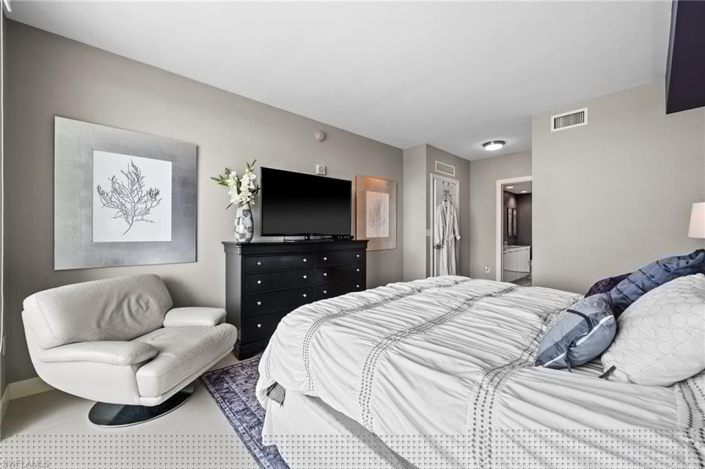 3000 Oasis Grand Blvd 2104, Fort Myers, FL 33916-23