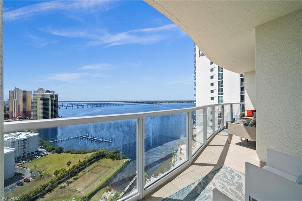 3000 Oasis Grand Blvd 2104, Fort Myers, FL 33916-31