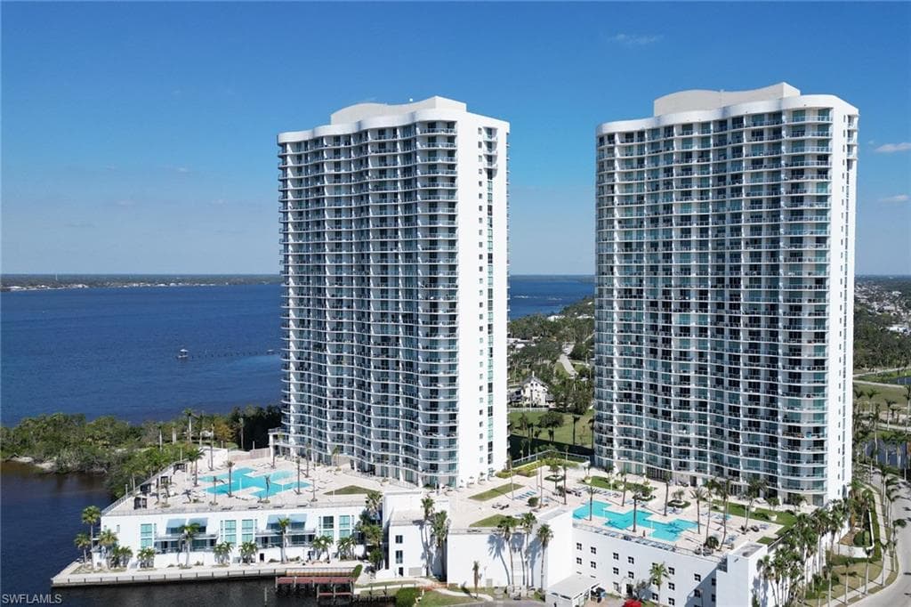 3000 Oasis Grand Blvd 2104, Fort Myers, FL 33916-48
