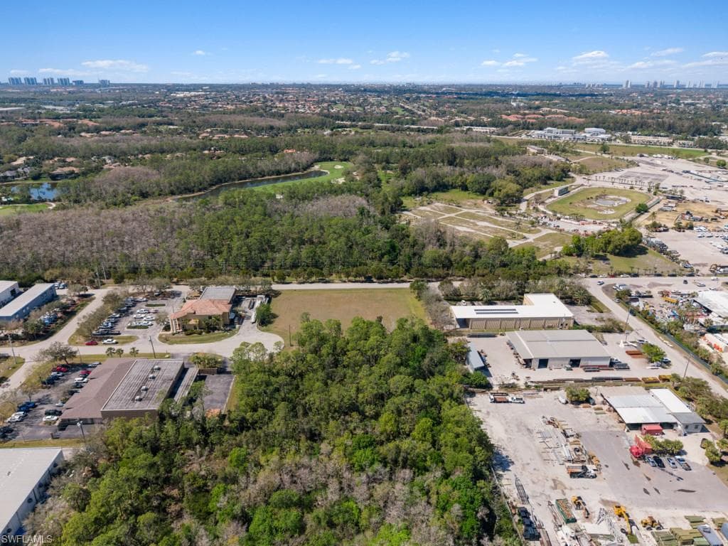 28401 Race Track Rd, Bonita Springs, FL 34135-9