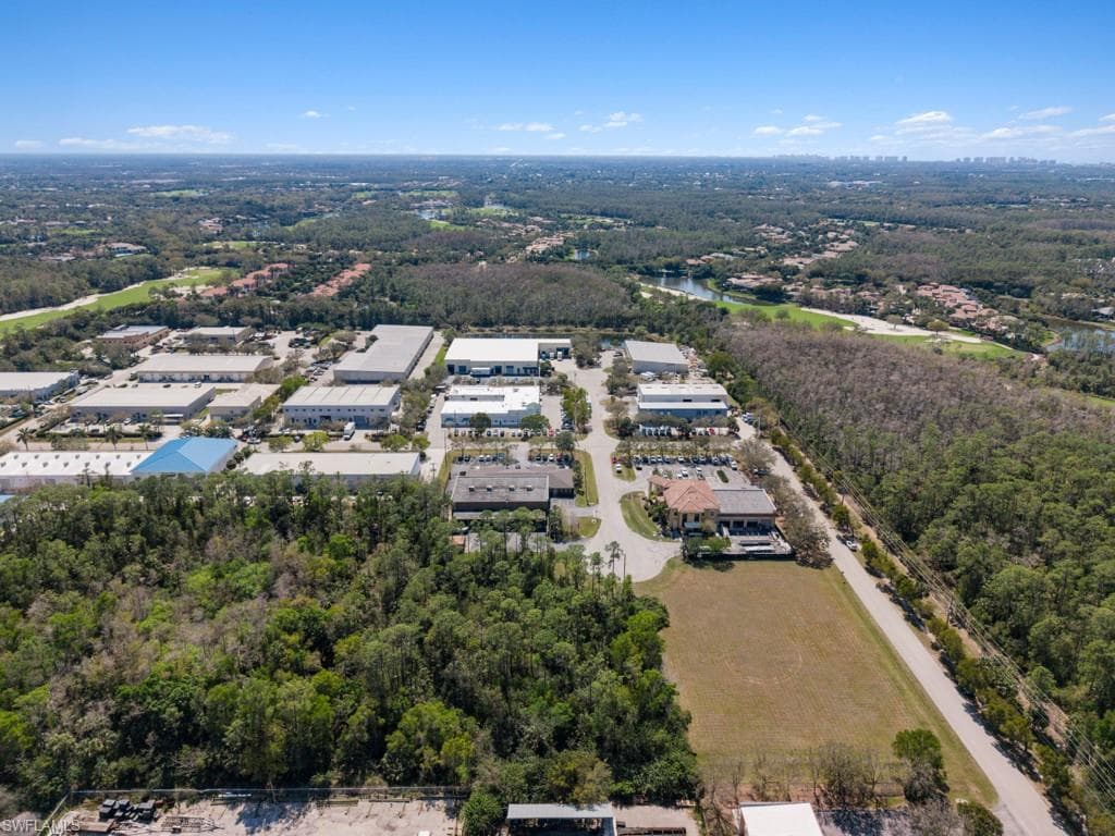 28401 Race Track Rd, Bonita Springs, FL 34135-10