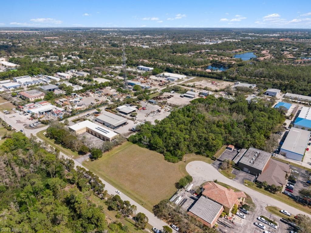 28401 Race Track Rd, Bonita Springs, FL 34135-12