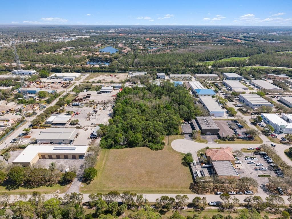 28401 Race Track Rd, Bonita Springs, FL 34135-13