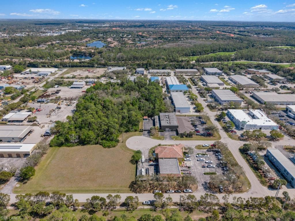 28401 Race Track Rd, Bonita Springs, FL 34135-15