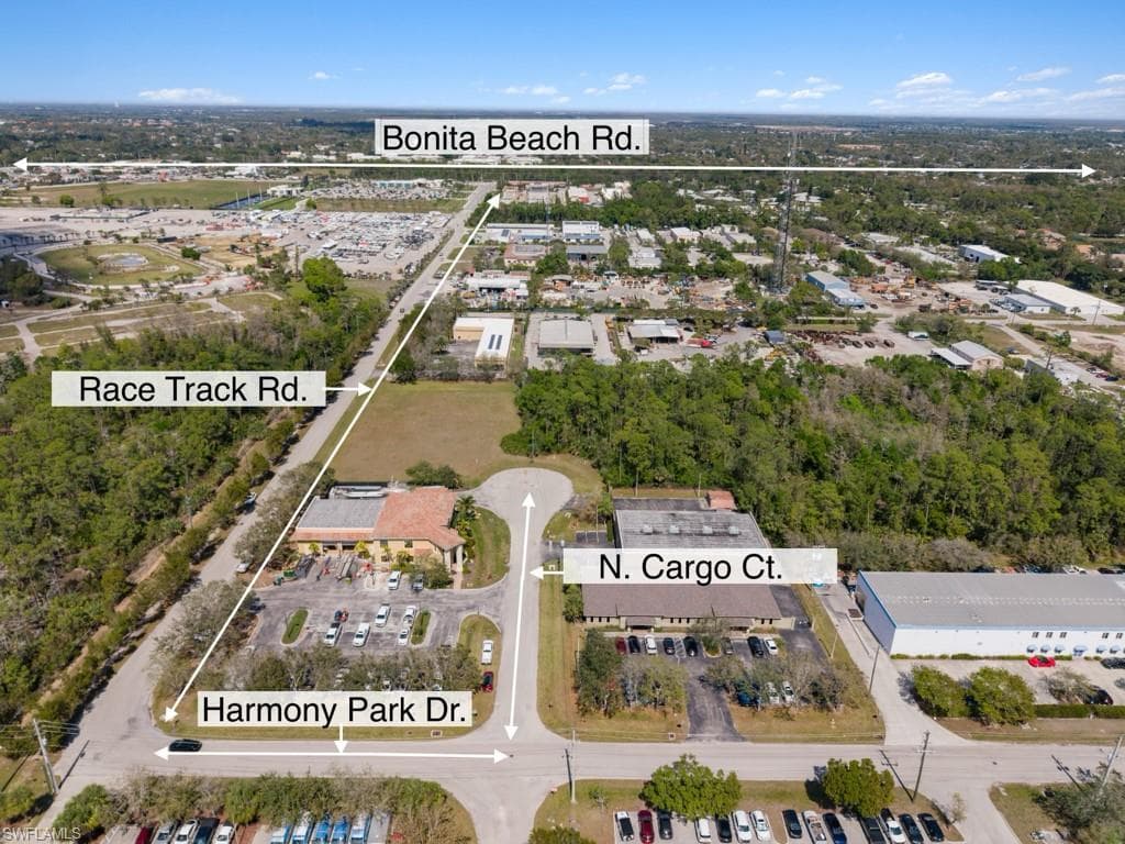 28401 Race Track Rd, Bonita Springs, FL 34135-2