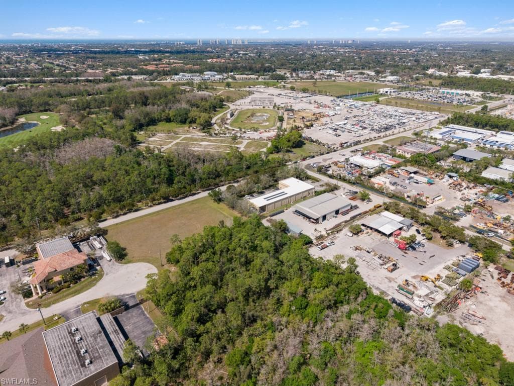 28401 Race Track Rd, Bonita Springs, FL 34135-8