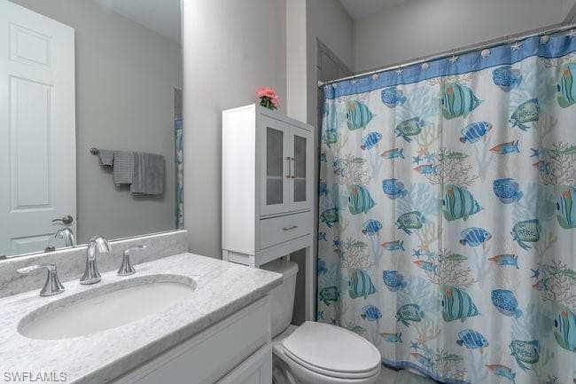 14566 Tropical Dr, Naples, FL 34114-25