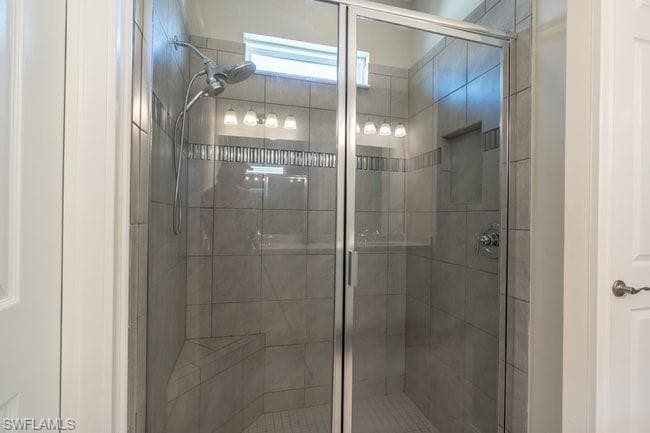 14566 Tropical Dr, Naples, FL 34114-32