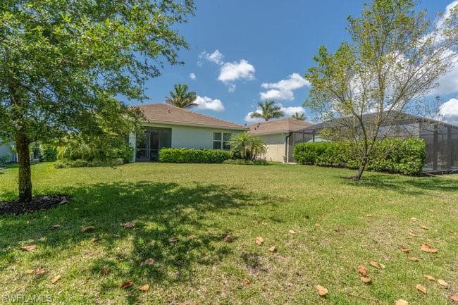 14566 Tropical Dr, Naples, FL 34114-41