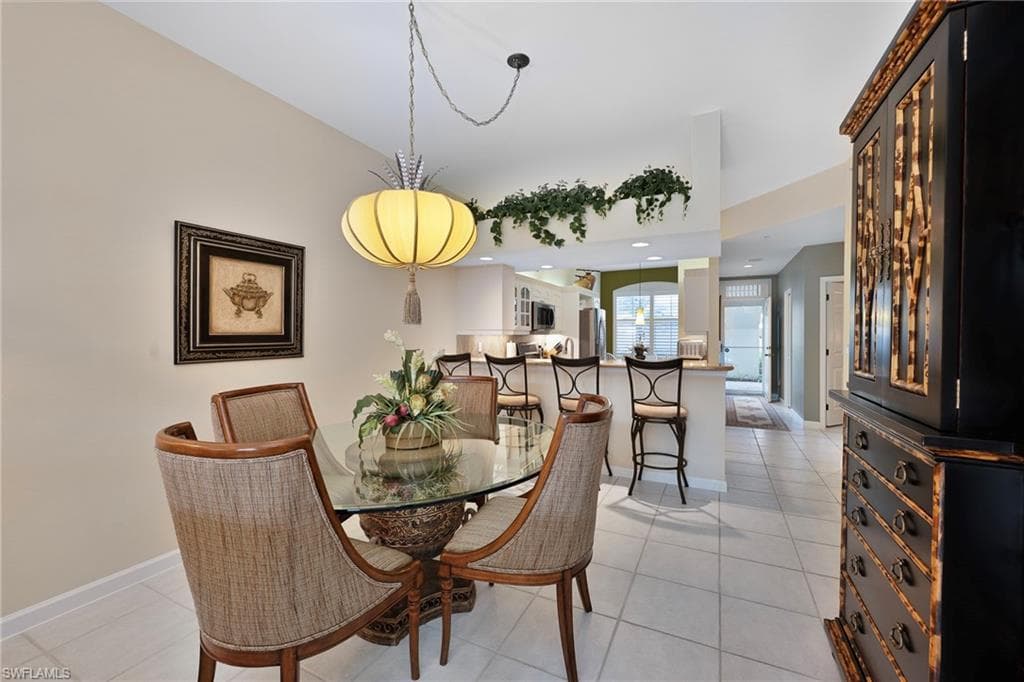 14560 Red Fox Run 509, Naples, FL 34110-9