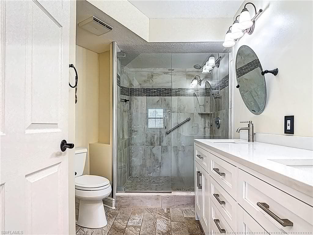 1070 Woodshire Ln E310, Naples, Fl 34105-13