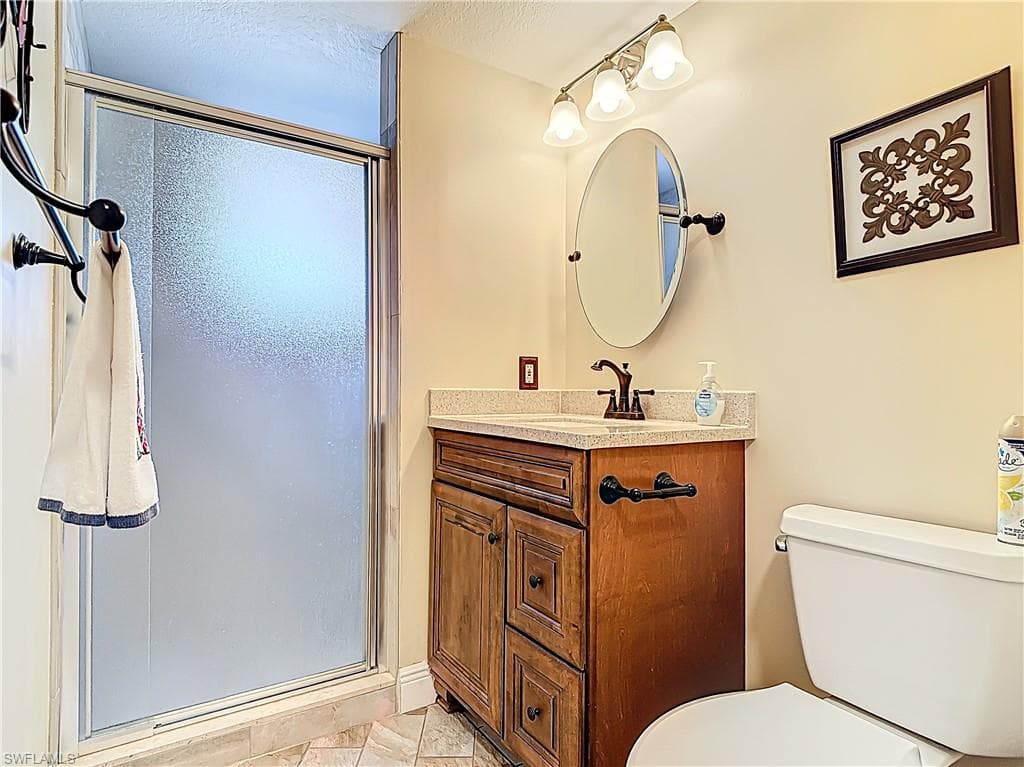 1070 Woodshire Ln E310, Naples, Fl 34105-15