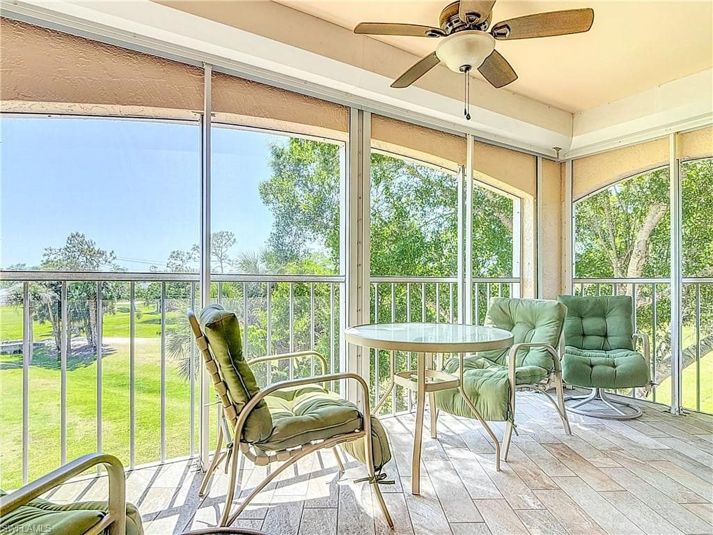 1070 Woodshire Ln E310, Naples, Fl 34105-18