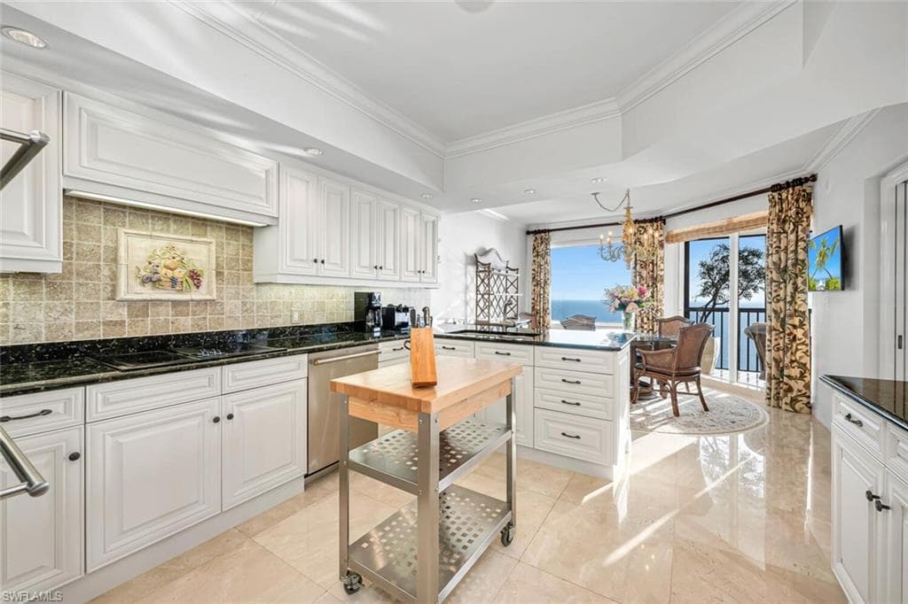 8171 Bay Colony Dr 1902, Naples, FL 34108-9