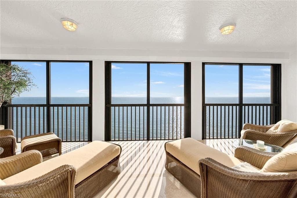 8171 Bay Colony Dr 1902, Naples, FL 34108-19