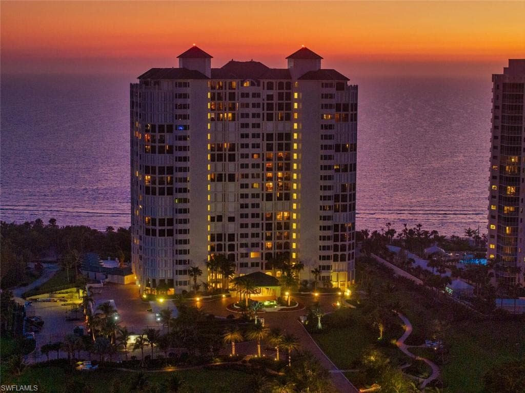 8171 Bay Colony Dr 1902, Naples, FL 34108-4
