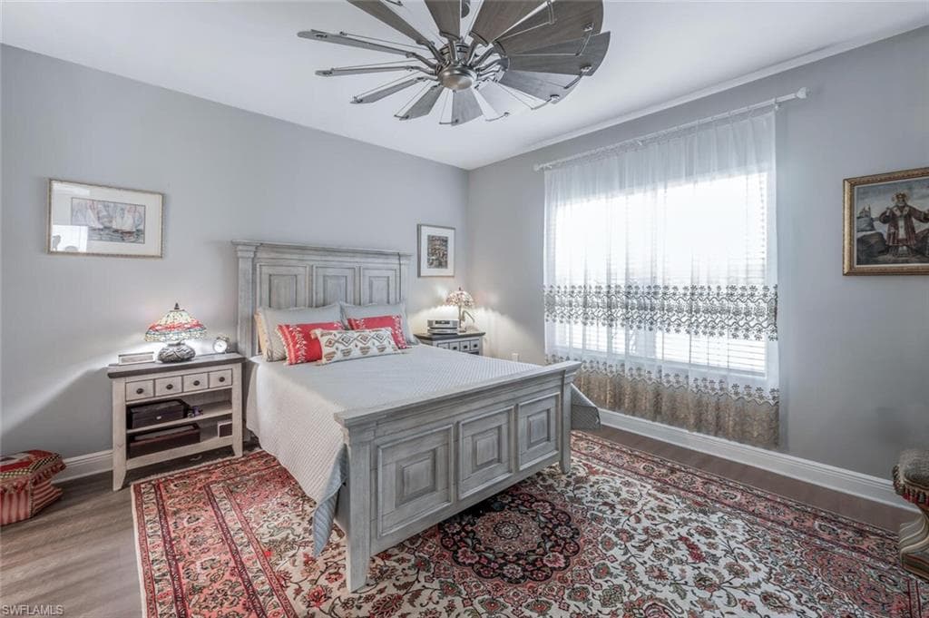 2167 Marquesa Cir, Naples, FL 34112-11