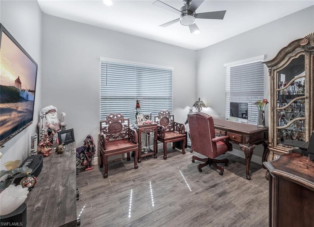 2167 Marquesa Cir, Naples, FL 34112-16