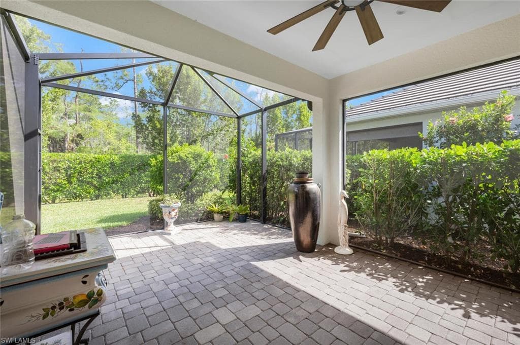 2167 Marquesa Cir, Naples, FL 34112-18