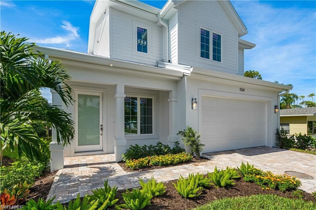1134 Trail Terrace Dr, Naples, FL 34103-4