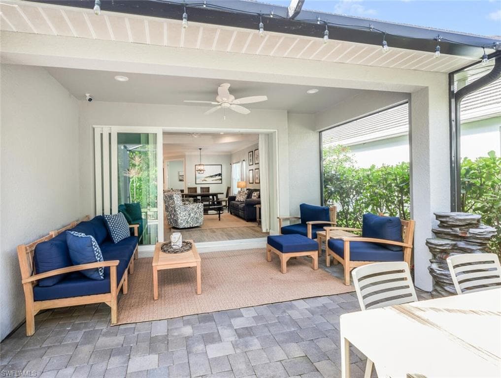 2211 Marquesa Cir, Naples, FL 34112-20