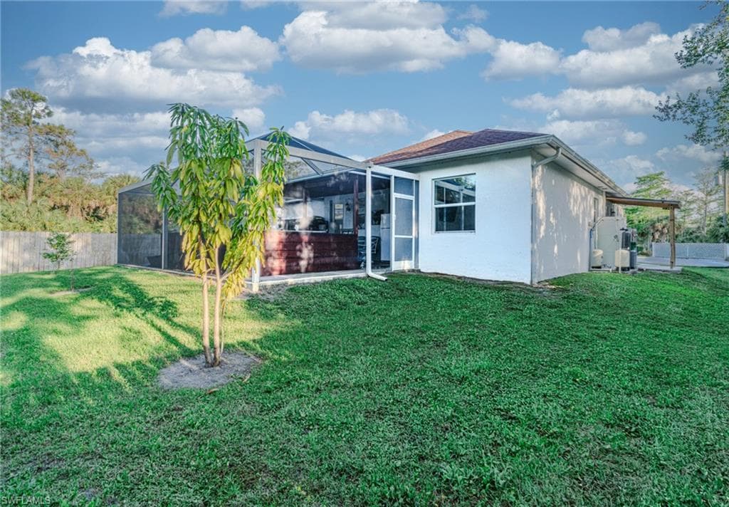 233 39th Ave NE, Naples, FL 34120-4
