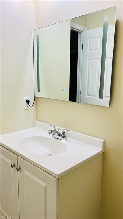 7725 Woodbrook Cir 3503, Naples, FL 34104-11