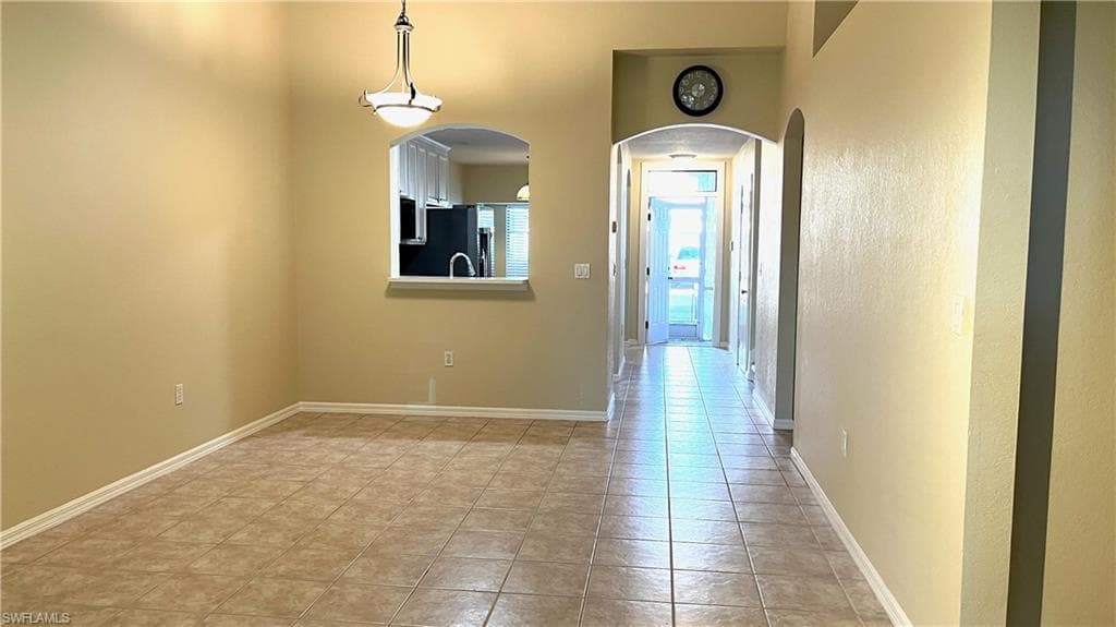 7725 Woodbrook Cir 3503, Naples, FL 34104-5