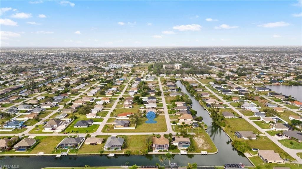 424 14th St, Cape Coral, FL 33990-10