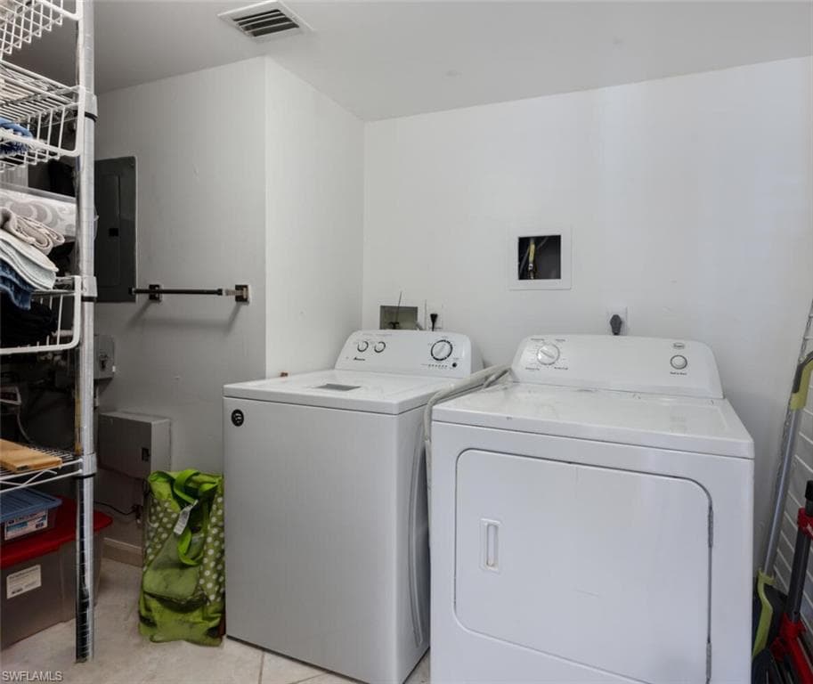 4564 Andover Way D103, Naples, FL 34112-17